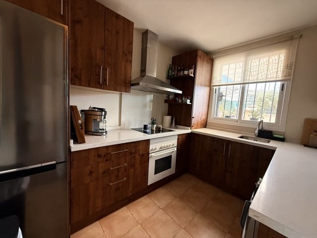 Casa de 2 habitaciones en Cerros del Águila, Mijas en venta con piscina garaje - 385.000 € (Ref: 9985906)