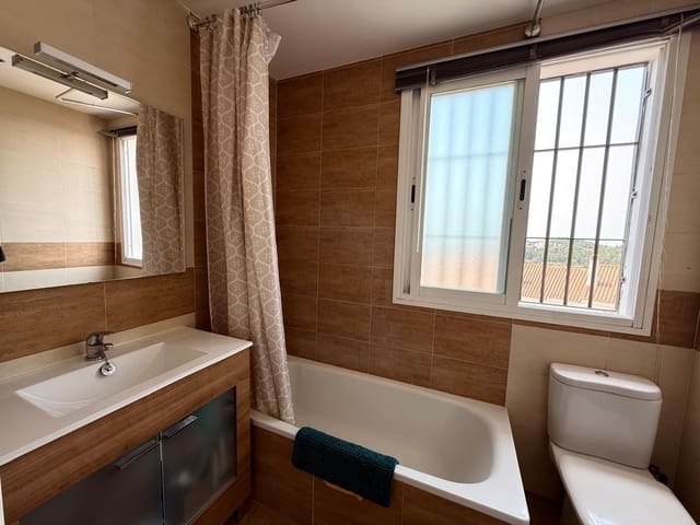 Casa de 2 habitaciones en Cerros del Águila, Mijas en venta con piscina garaje - 385.000 € (Ref: 9985906)