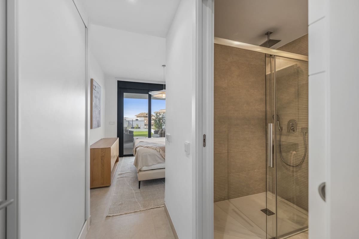 Apartamento de 2 habitaciones en Fuengirola en venta - 595.000 € (Ref: 9985909)
