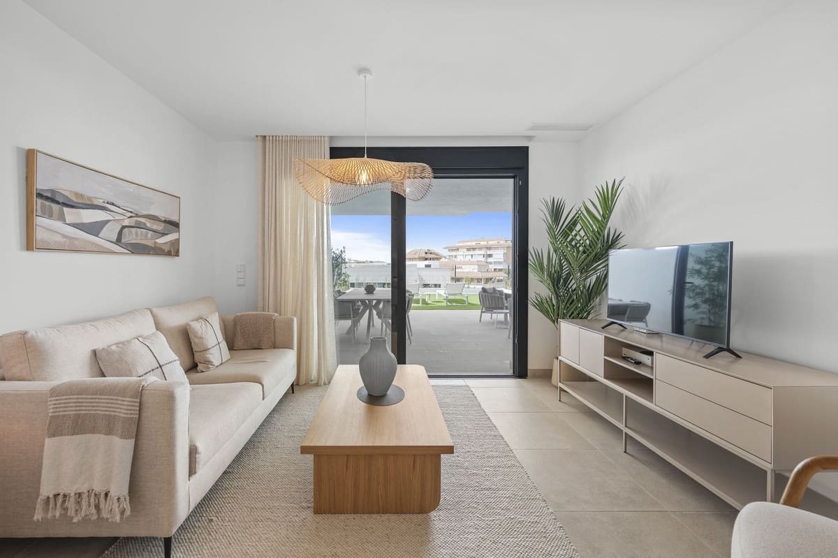 Apartamento de 2 habitaciones en Fuengirola en venta - 595.000 € (Ref: 9985909)