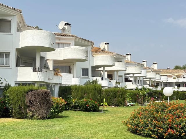 2 slaapkamer Appartement te koop in Mijas Golf, Mijas met zwembad - € 340.000 (Ref: 9989868)