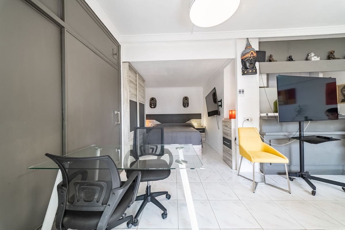 1 makuuhuone Huoneisto myytävänä paikassa Marbella - 435 000 € (Ref: 9991836)