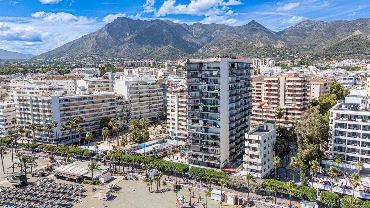 1 sypialnia Apartament na sprzedaż w Marbella - 399 000 € (Ref: 9991836)