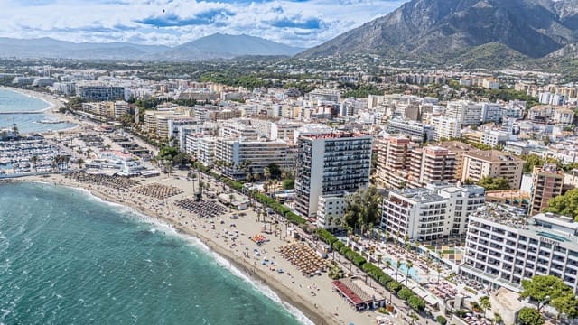 1 sypialnia Apartament na sprzedaż w Playa Bajadilla - Puertos, Marbella - 435 000 € (Ref: 9991836)