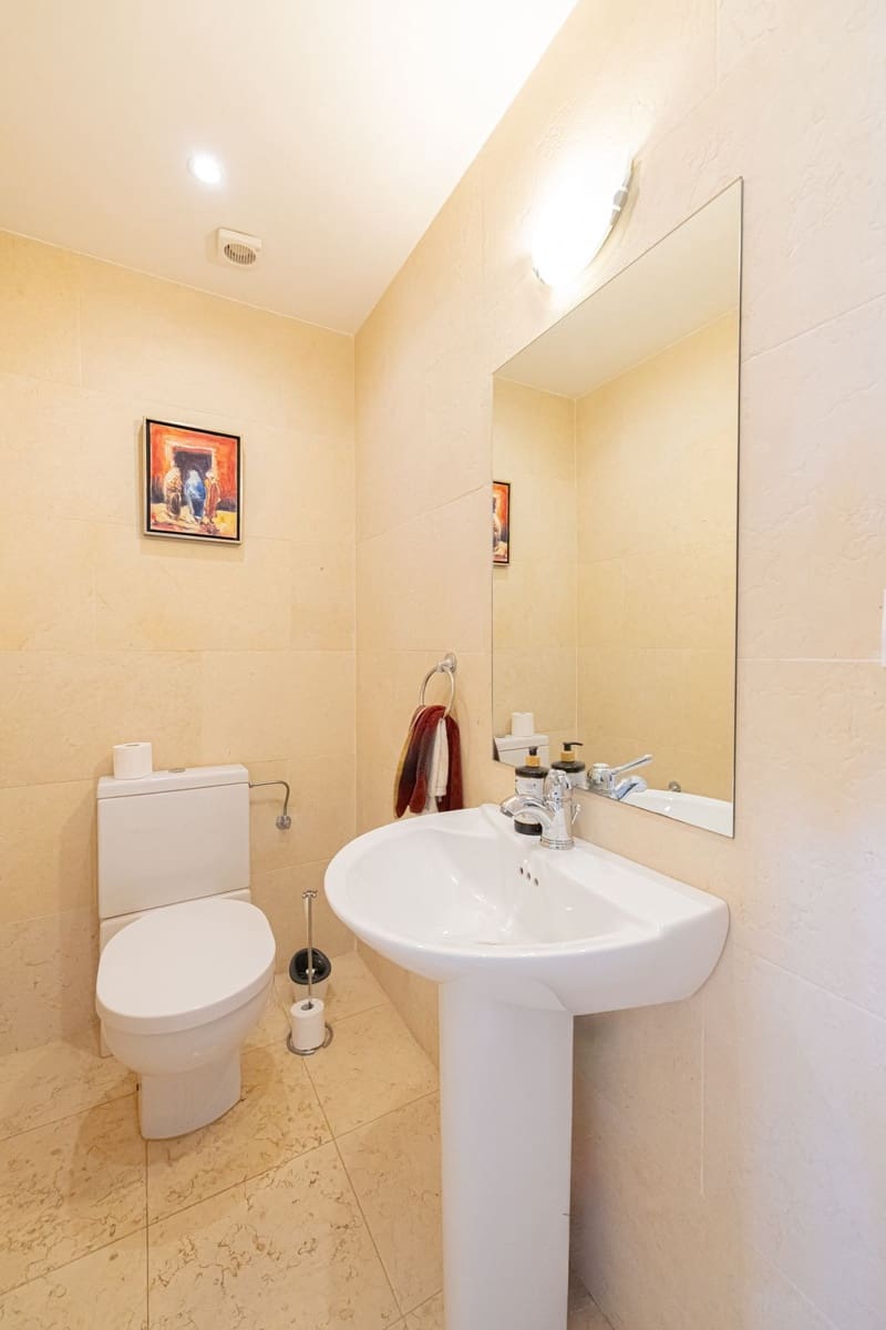 3 sovrum Lägenhet till salu i Nueva Andalucia med pool - 1 295 000 € (Ref: 9991840)
