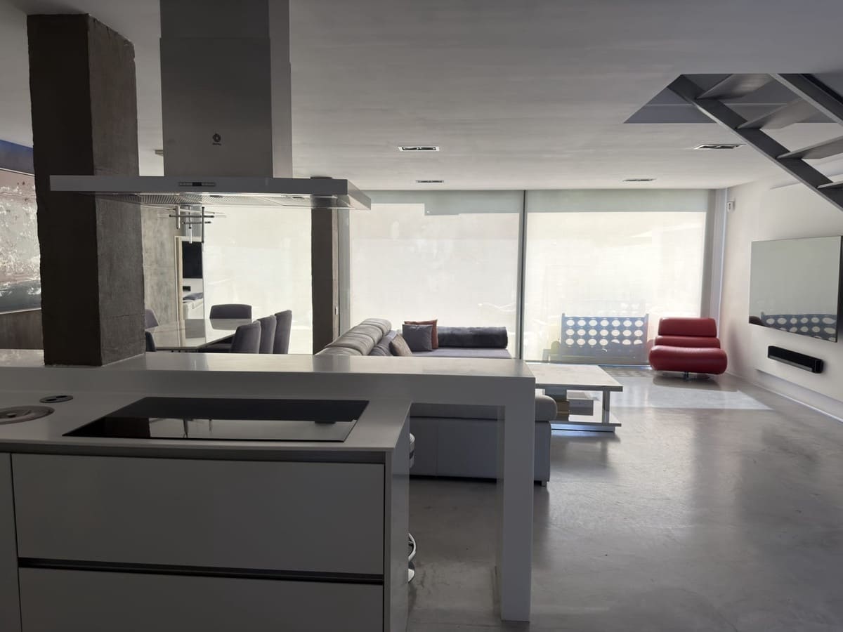 3 camera da letto Villetta Bifamiliare in vendita in Nueva Andalucia con piscina - 1.200.000 € (Rif: 9991841)
