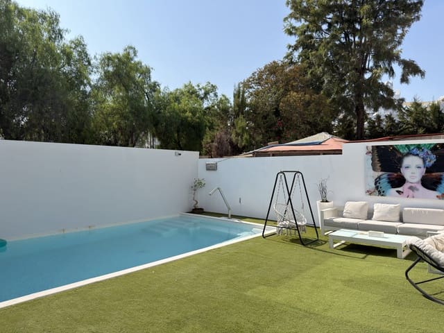 3 soverom Kjedet enebolig til salgs i Nueva Andalucia, Marbella med svømmebasseng - € 1 200 000 (Ref: 9991841)