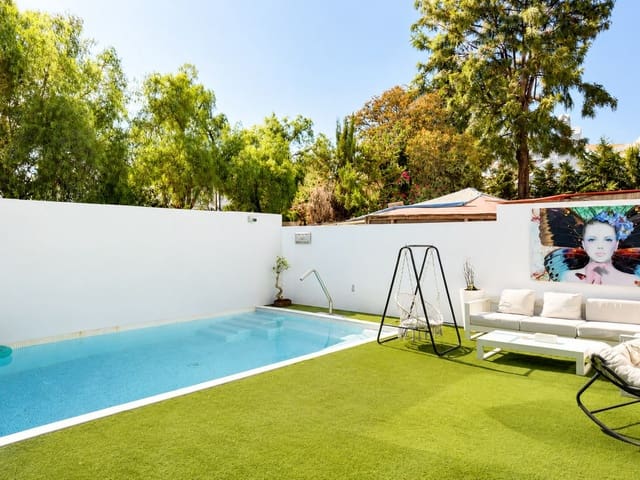 3 soveværelse Semi-Rækkehus til salg i Nueva Andalucia, Marbella med swimmingpool - € 1.200.000 (Ref: 9991841)