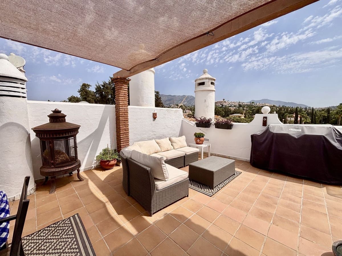 2 soveværelse Lejlighed til salg i Mijas Golf med swimmingpool garage - € 315.000 (Ref: 9991842)