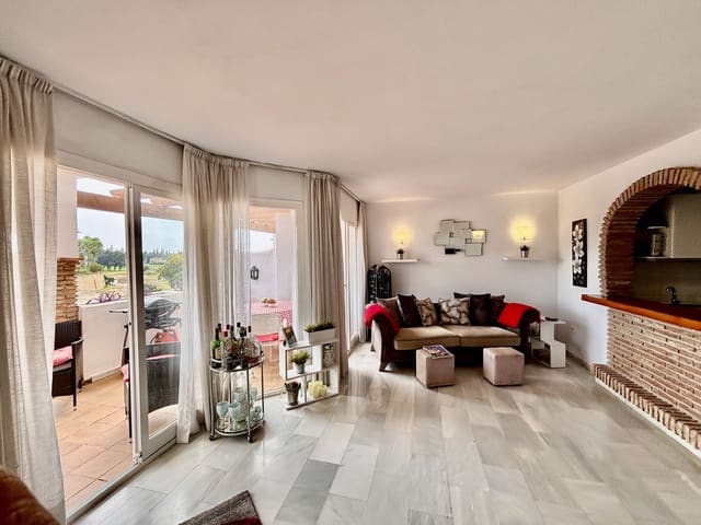 2 soveværelse Lejlighed til salg i Mijas Golf, Mijas med swimmingpool garage - € 315.000 (Ref: 9991842)