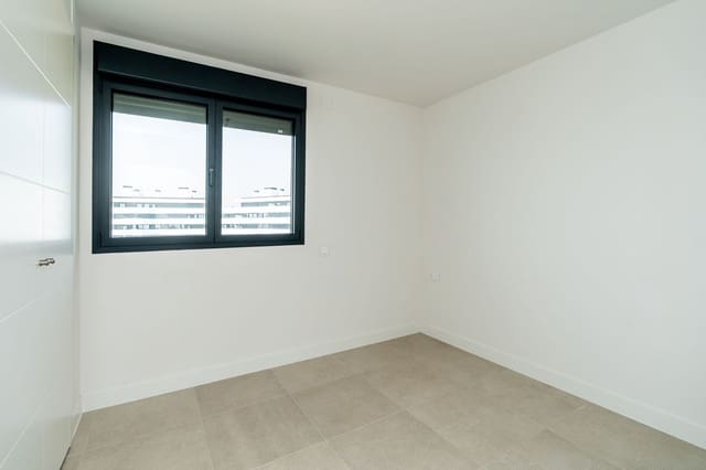 2 slaapkamer Appartement te koop in Torremolinos met zwembad - € 1.349.000 (Ref: 9991843)