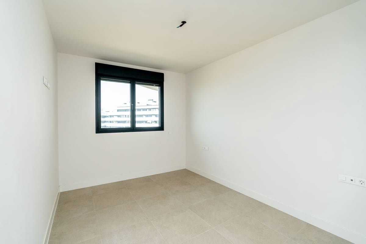 Apartamento de 2 habitaciones en Torremolinos en venta con piscina - 1.349.000 € (Ref: 9991843)