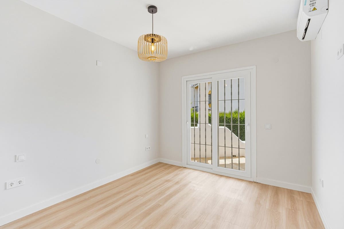 Apartamento de 3 habitaciones en Mijas Golf en venta con piscina - 435.000 € (Ref: 9991846)