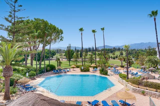 Apartamento de 3 habitaciones en Mijas Golf, Mijas en venta con piscina - 435.000 € (Ref: 9991846)