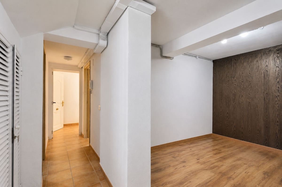 9 camera da letto Villetta Bifamiliare in vendita in Nueva Andalucia - 1.450.000 € (Rif: 9991848)