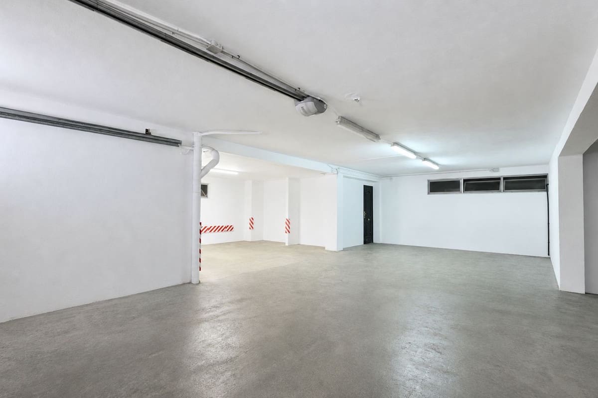 9 camera da letto Villetta Bifamiliare in vendita in Nueva Andalucia - 1.450.000 € (Rif: 9991848)