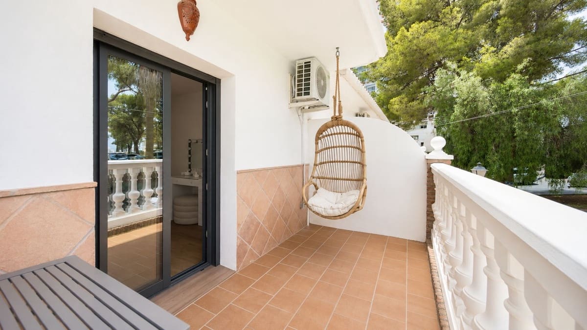 9 camera da letto Villetta Bifamiliare in vendita in Nueva Andalucia - 1.450.000 € (Rif: 9991848)