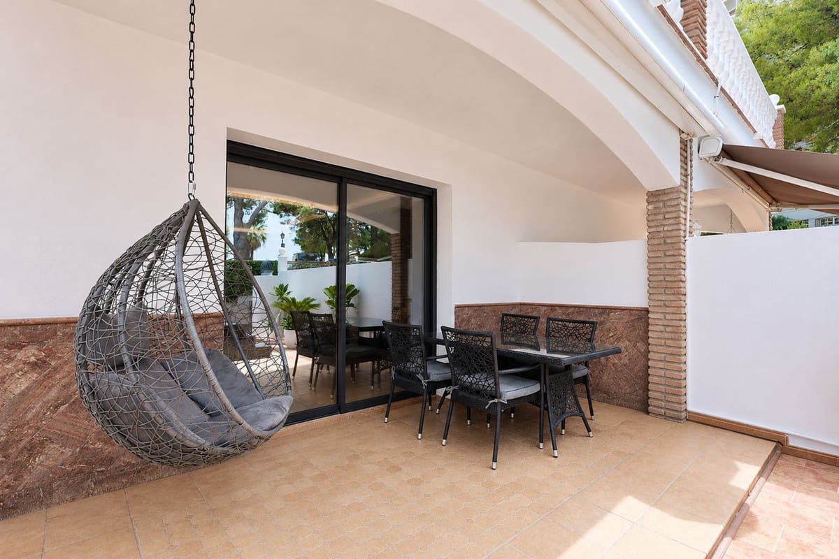 9 camera da letto Villetta Bifamiliare in vendita in Nueva Andalucia - 1.450.000 € (Rif: 9991848)