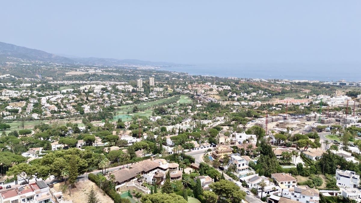 9 camera da letto Villetta Bifamiliare in vendita in Nueva Andalucia - 1.450.000 € (Rif: 9991848)