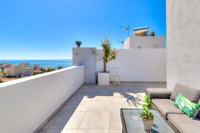 3 soveværelse Byhus til salg i Fuengirola med swimmingpool - € 575.000 (Ref: 9993686)