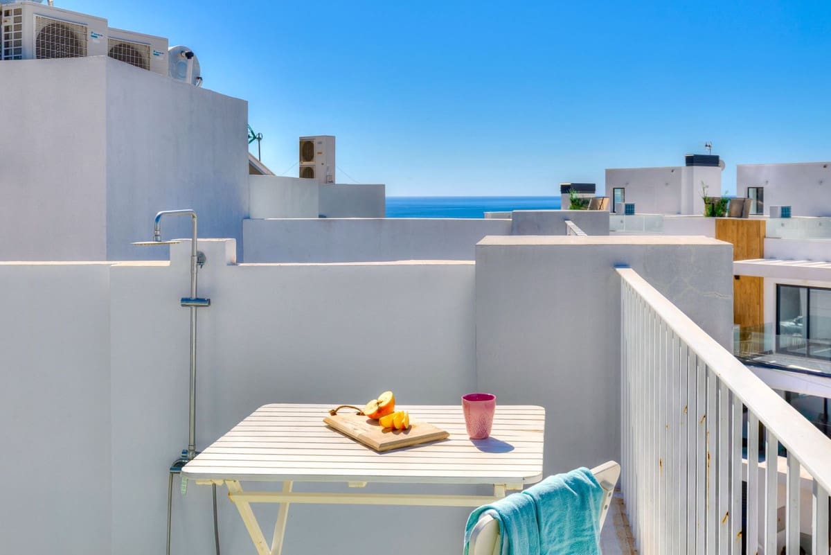 3 soveværelse Byhus til salg i Fuengirola med swimmingpool - € 575.000 (Ref: 9993686)