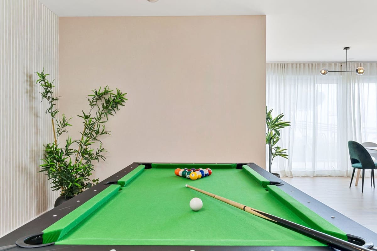 3 soveværelse Semi-Rækkehus til salg i La Cala de Mijas med swimmingpool - € 1.048.000 (Ref: 9993687)