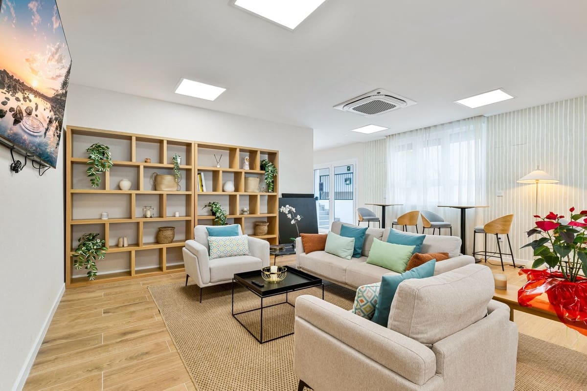 3 soveværelse Semi-Rækkehus til salg i La Cala de Mijas med swimmingpool - € 1.048.000 (Ref: 9993687)