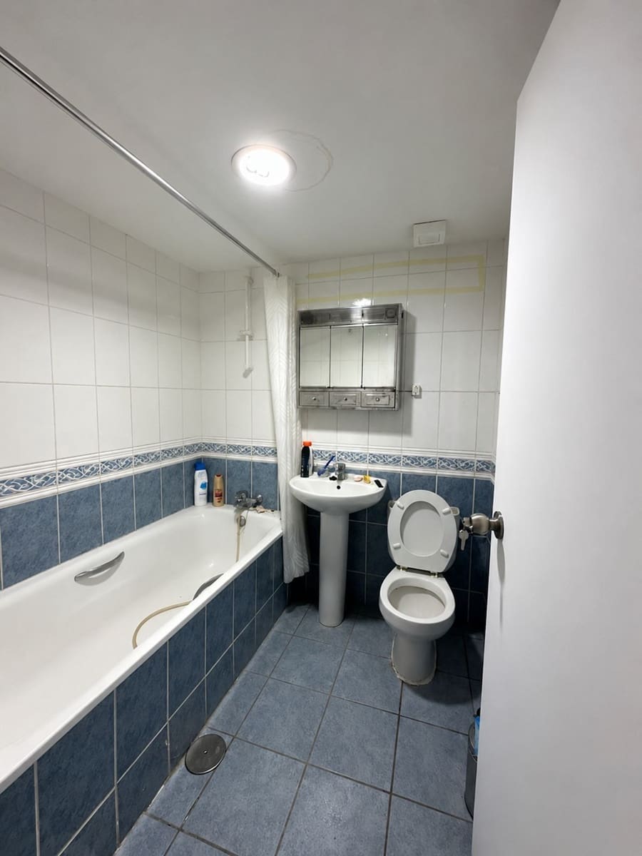 3 soveværelse Lejlighed til salg i Calahonda med swimmingpool - € 380.000 (Ref: 9997866)