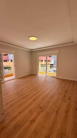 3 soveværelse Lejlighed til salg i Fuengirola - € 399.900 (Ref: 9997867)