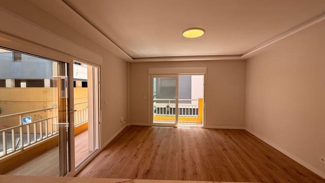 3 soveværelse Lejlighed til salg i Fuengirola - € 399.900 (Ref: 9997867)