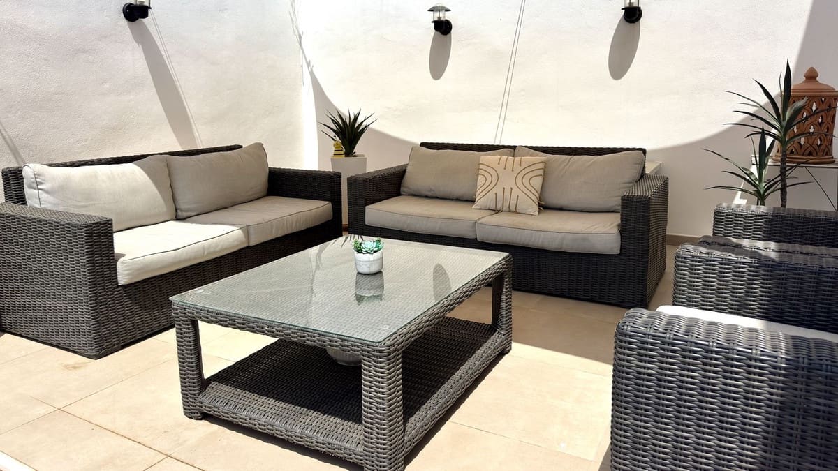 2 soverom Leilighet til salgs i Puerto Banus med svømmebasseng - € 1 300 000 (Ref: 9997871)