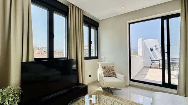 2 soverom Leilighet til salgs i Puerto Banus, Marbella med svømmebasseng - € 1 300 000 (Ref: 9997871)
