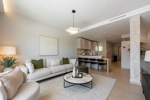 3 soveværelse Lejlighed til salg i Nueva Andalucia, Marbella med swimmingpool - € 820.000 (Ref: 9999918)