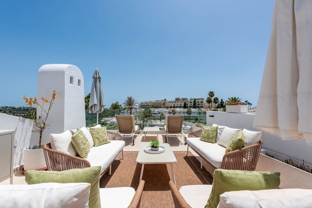 3 soveværelse Lejlighed til salg i Nueva Andalucia, Marbella med swimmingpool - € 820.000 (Ref: 9999918)