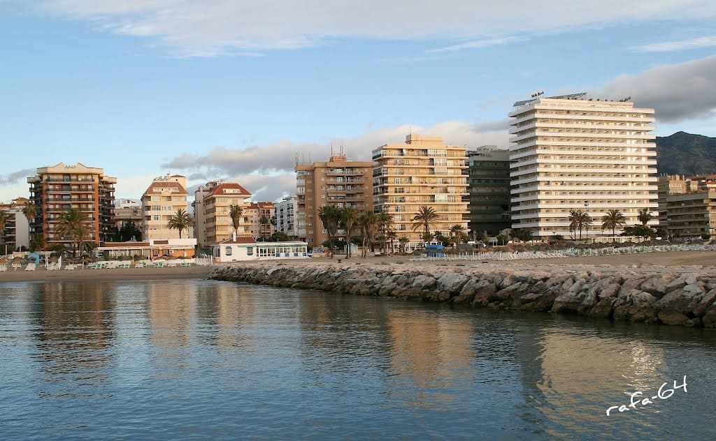 2 soveværelse Lejlighed til salg i Fuengirola - € 395.000 (Ref: 9999922)