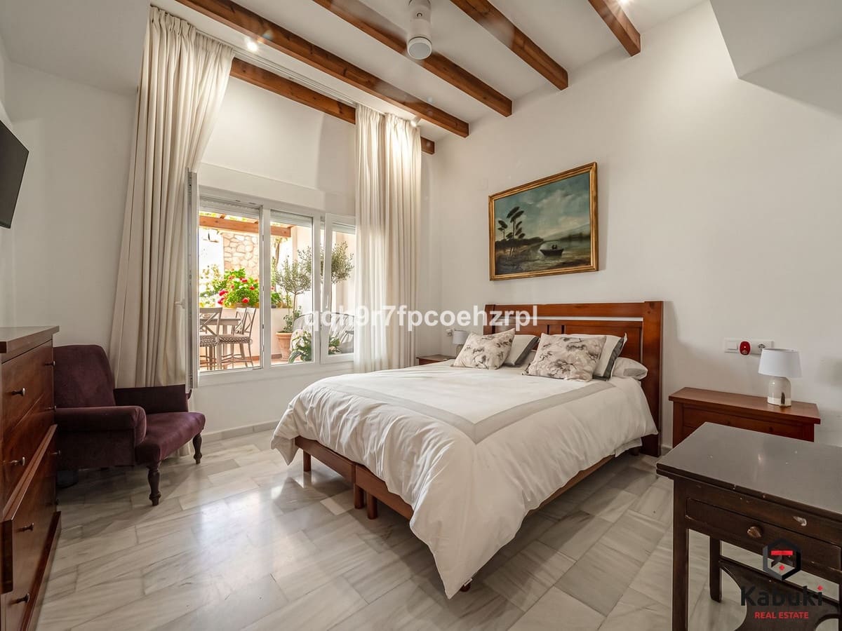 4 soverom Villa til salgs i La Reserva med svømmebasseng - € 820 000 (Ref: 9999924)