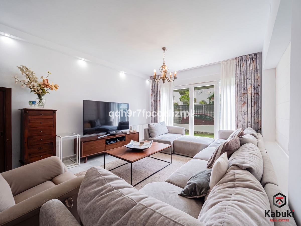 4 soverom Villa til salgs i La Reserva med svømmebasseng - € 820 000 (Ref: 9999924)