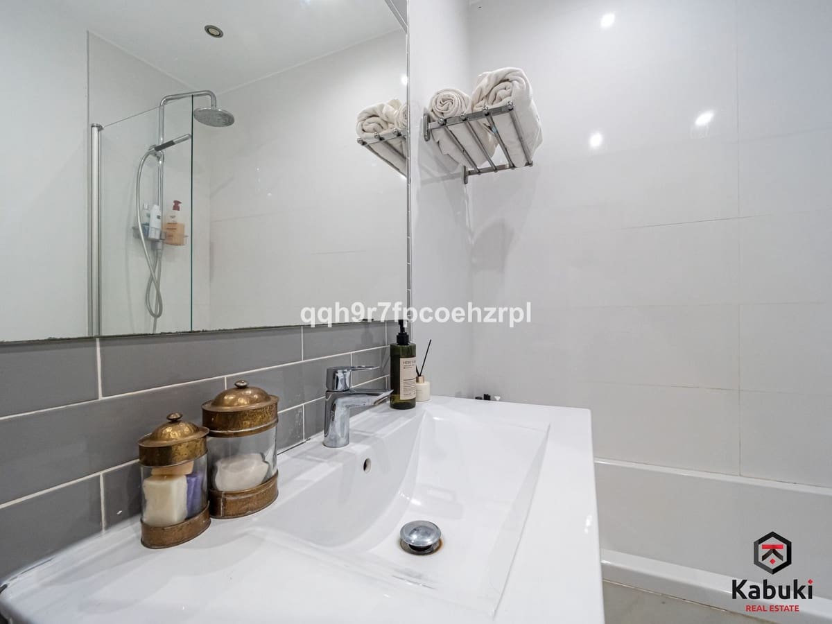 4 soverom Villa til salgs i La Reserva med svømmebasseng - € 820 000 (Ref: 9999924)