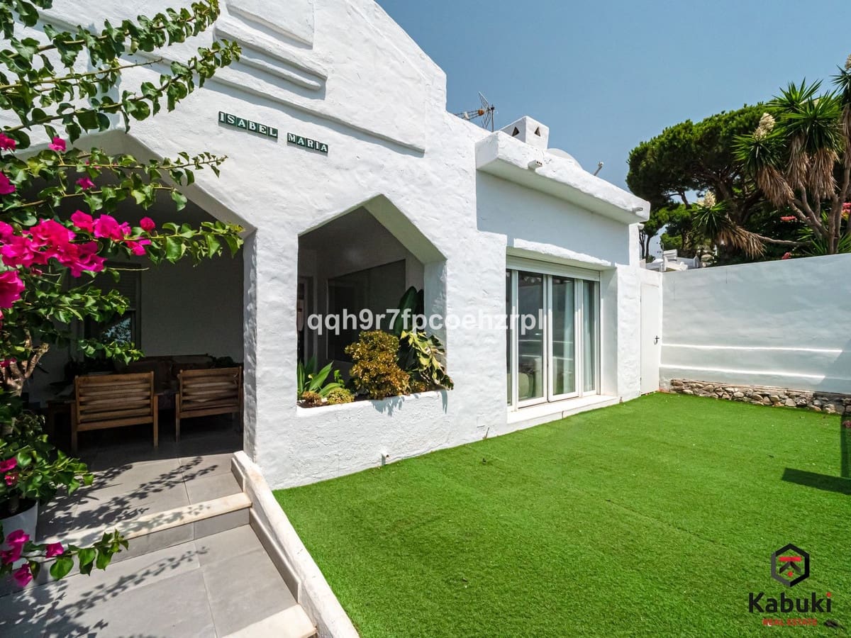 4 soverom Villa til salgs i La Reserva med svømmebasseng - € 820 000 (Ref: 9999924)