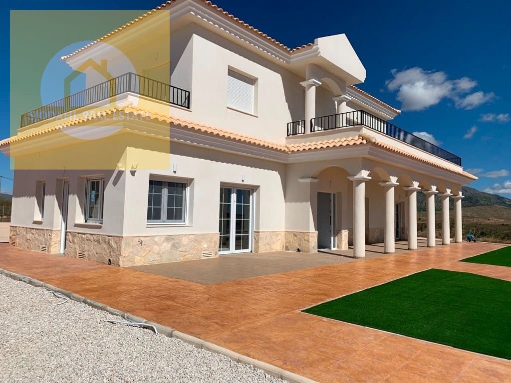 4 sovrum Villa till salu i Pinoso med pool - 450 000 € (Ref: 8718195)