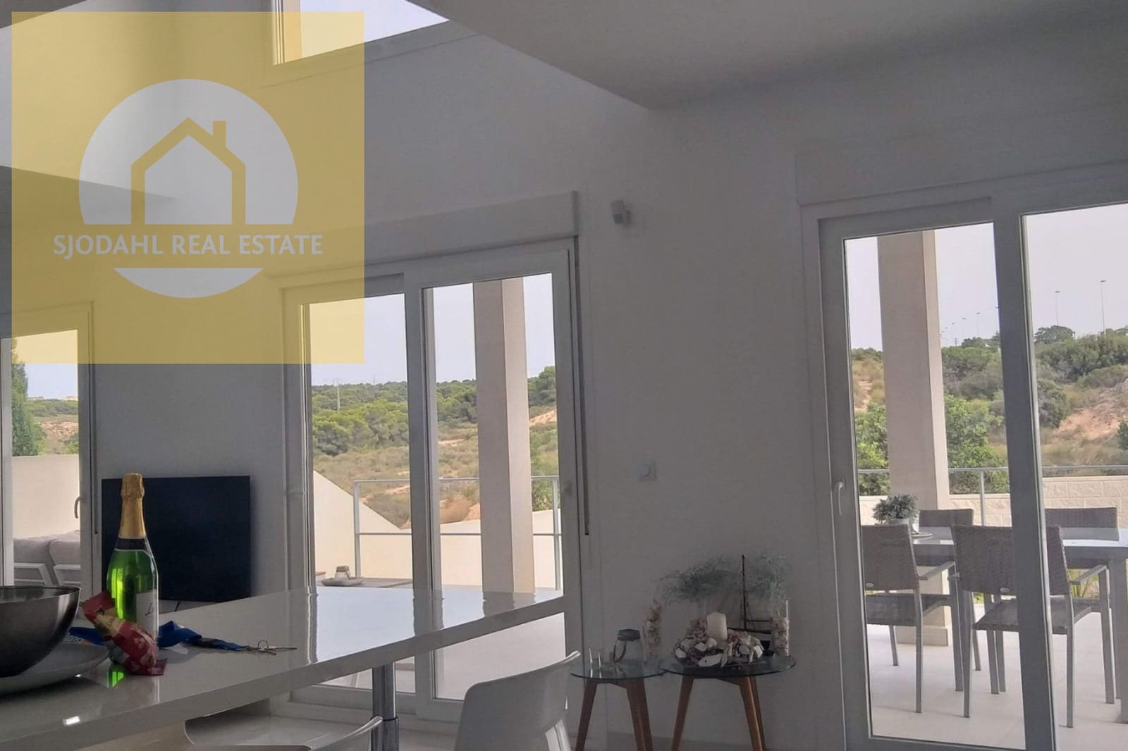 4 sovrum Villa till salu i Gran Alacant med pool - 599 000 € (Ref: 9131456)