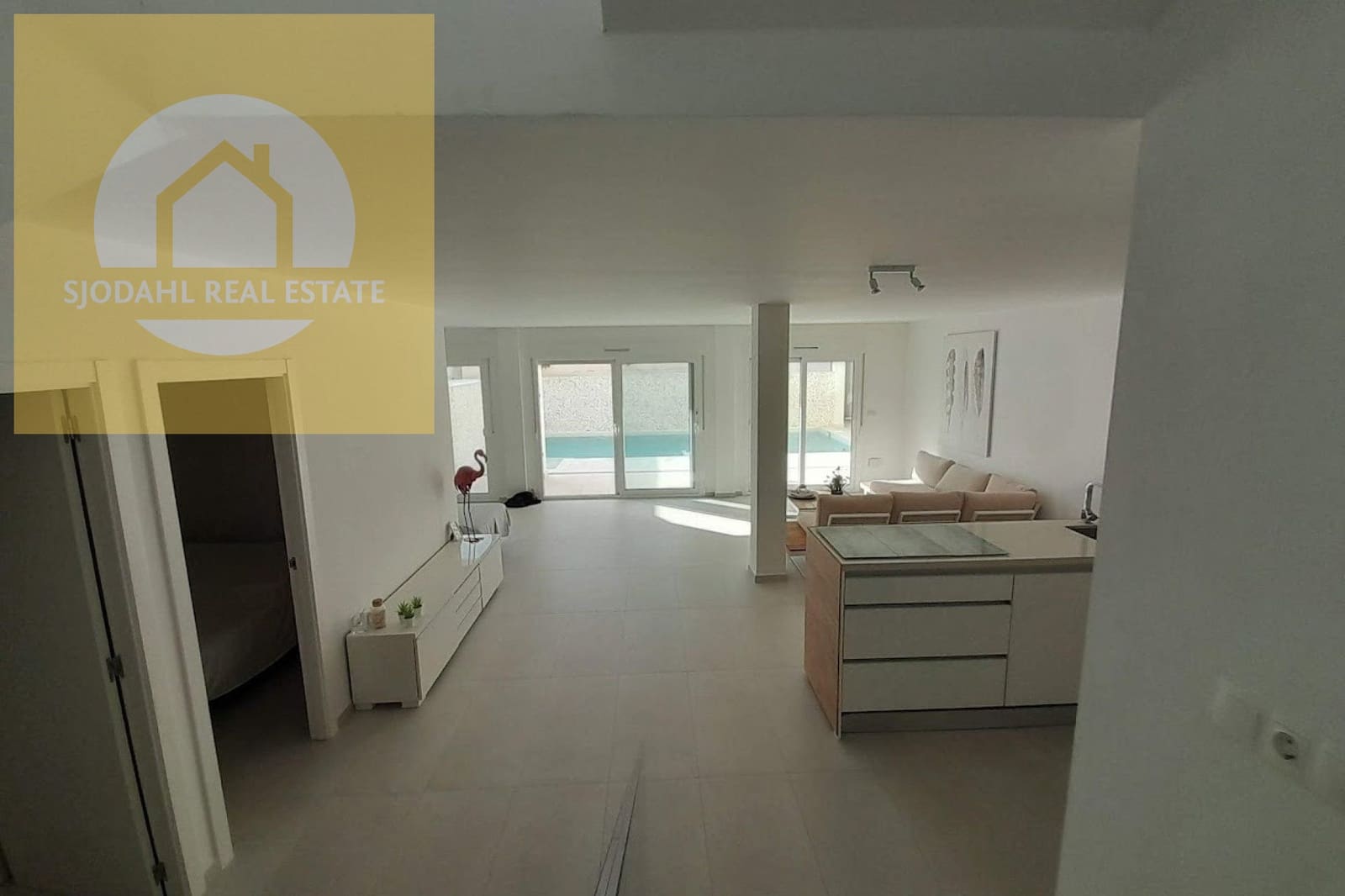 4 sovrum Villa till salu i Gran Alacant med pool - 599 000 € (Ref: 9131456)