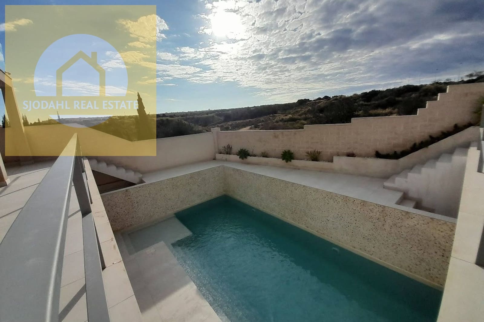 4 sovrum Villa till salu i Gran Alacant med pool - 599 000 € (Ref: 9131456)