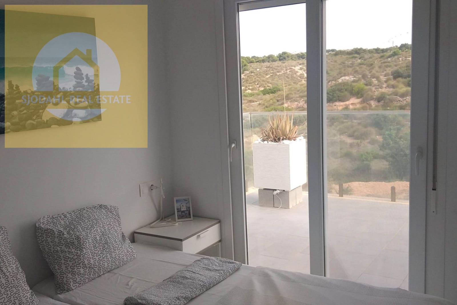 4 sovrum Villa till salu i Gran Alacant med pool - 599 000 € (Ref: 9131456)