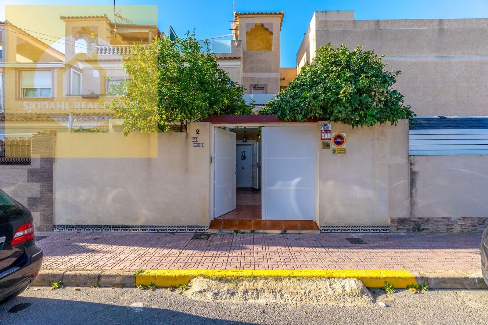 Dom na sprzedaż w Aguas Nuevas z basenem garażem - 235 000 € (Ref: 9131459)