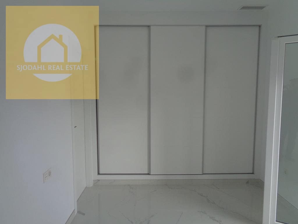 4 bedroom Villa for sale in Pinoso with pool garage - € 381,000 (Ref: 9199700)