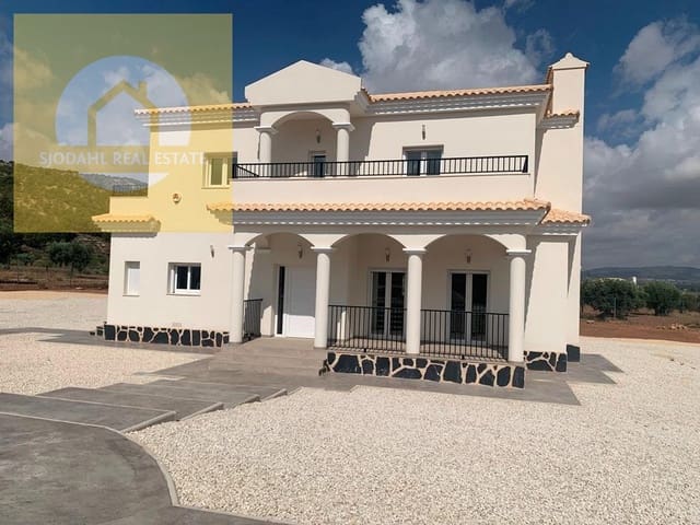 4 bedroom Villa for sale in Pinoso with pool garage - € 381,000 (Ref: 9199700)