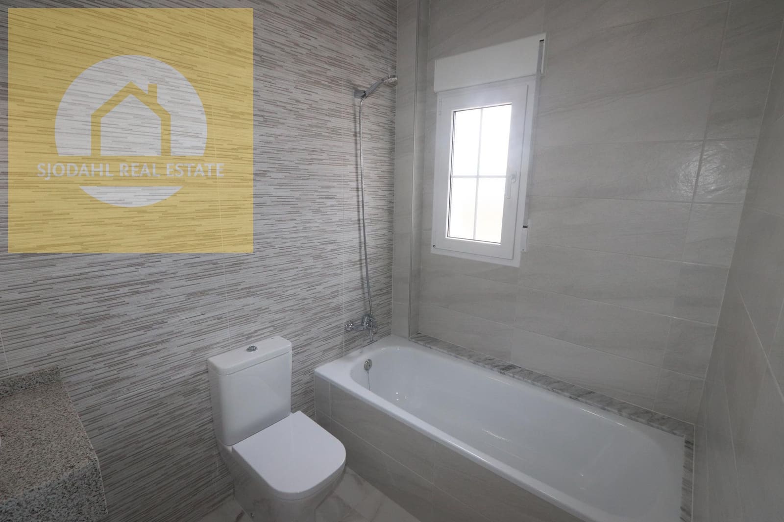 4 bedroom Villa for sale in Pinoso with pool garage - € 381,000 (Ref: 9199700)