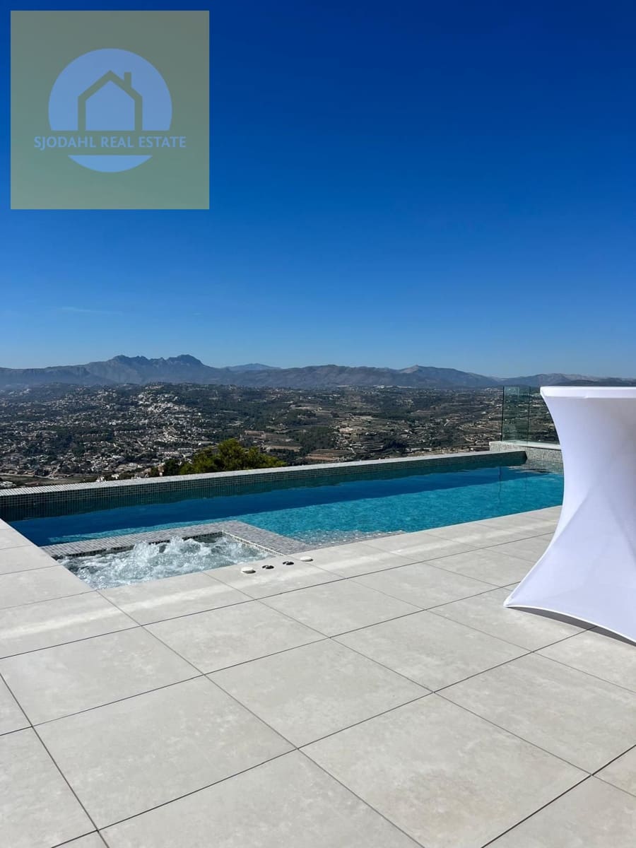 3 soveværelse Villa til salg i Moraira med swimmingpool garage - € 1.947.500 (Ref: 9199703)