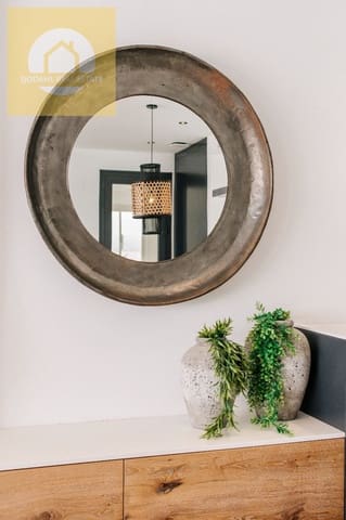 4 makuuhuone Bungalow myytävänä paikassa Ciudad Quesada, Rojales mukana uima-altaan 
autotalli - 599 000 € (Ref: 9215464)